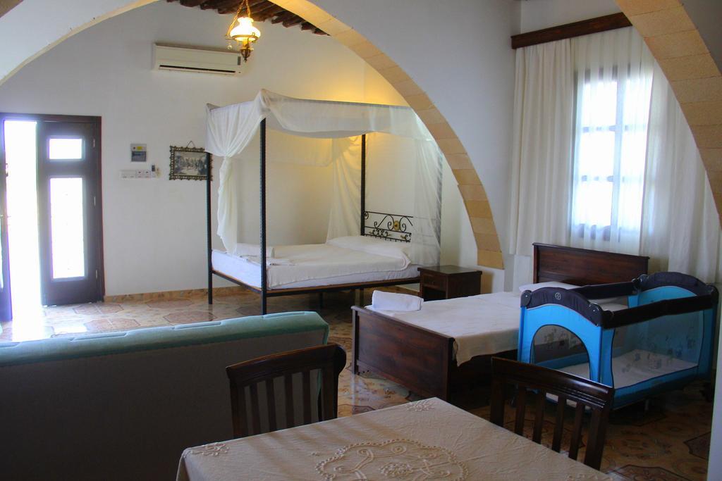 Villa Lembos Rizokarpaso Extérieur photo
